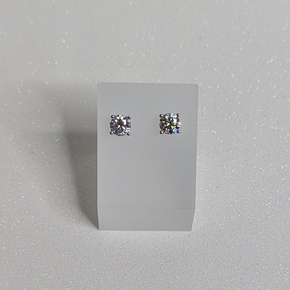 1 Carat Certified Moissanite Round Brilliant 6.5 MM Stud Earrings - Picture 3 of 10